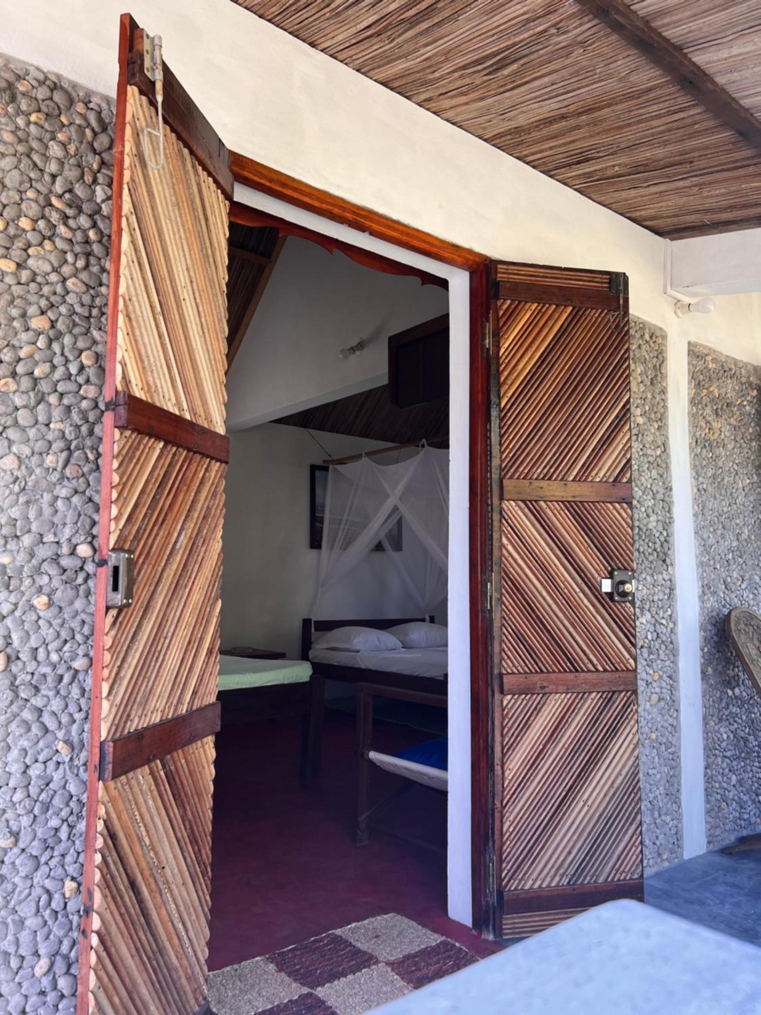 Mora Mora Resort Ankoalamare Dış mekan fotoğraf
